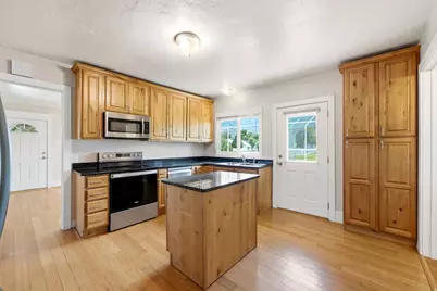 633 W 500 N, Provo, UT 84601 - Photo 30