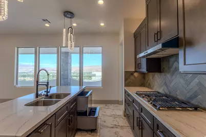 813 S 1385 W, Hurricane, UT 84737 - Photo 20