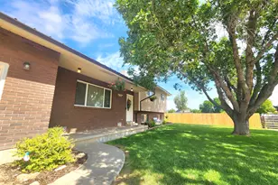 1186 S 1500 W, Vernal, UT 84078 - Photo 2