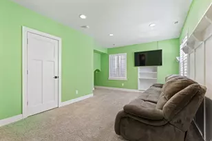 12556 S Alice Springs Ct, Riverton, UT 84065 - Photo 34
