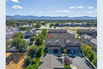 12556 S Alice Springs Ct, Riverton, UT 84065 - Photo 4