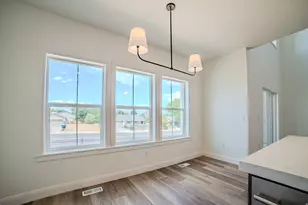 5788 W Lost View Way S, West Valley, UT 84118 - Photo 8