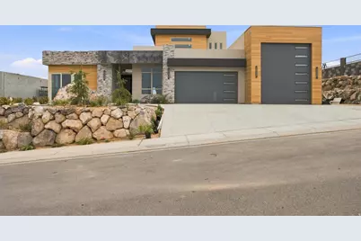 1361 W 800 S, Hurricane, UT 84737 - Photo 4