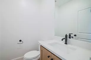 5784 W Lost View Way S, West Valley, UT 84118 - Photo 8
