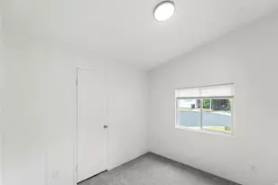 935 E 3000 N, Layton, UT 84040 - Photo 12