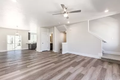 1058 S 2740 E, Spanish Fork, UT 84660 - Photo 4