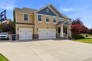 2303 W 900 N, Layton, UT 84041 - Photo 2