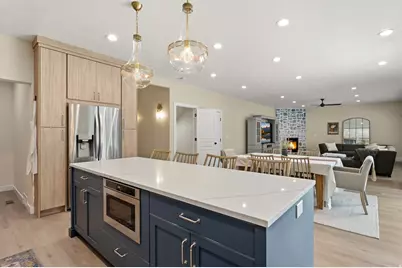 2303 W 900 N, Layton, UT 84041 - Photo 12