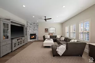 2303 W 900 N, Layton, UT 84041 - Photo 10
