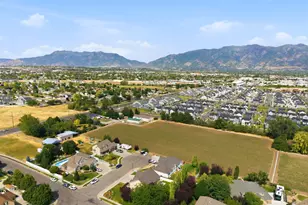 2303 W 900 N, Layton, UT 84041 - Photo 92