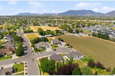 2303 W 900 N, Layton, UT 84041 - Photo 90