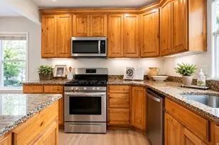 896 S Cres Dr, Mapleton, UT 84664 - Photo 10