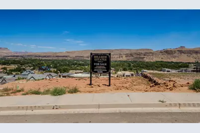 745 S 1360 W, Hurricane, UT 84737 - Photo 2