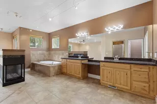 122 E Box Elder Dr, Grantsville, UT 84029 - Photo 8