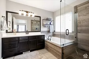 945 E James Cir S, Clearfield, UT 84015 - Photo 12