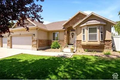 945 E James Cir. S, Clearfield, UT 84015 - Photo 1