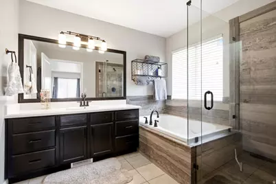 945 E James Cir. S, Clearfield, UT 84015 - Photo 12