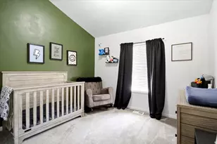 945 E James Cir S, Clearfield, UT 84015 - Photo 14