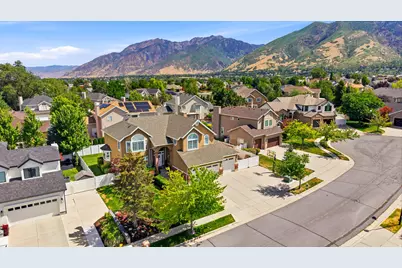 2749 E Glenn Abbey Cir S, Sandy, UT 84093 - Photo 48