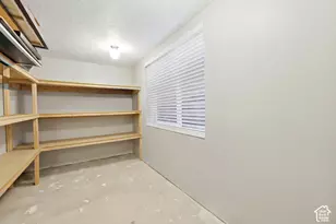 2749 E Glenn Abbey Cir S, Sandy, UT 84093 - Photo 38