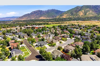 2749 S Glenn Abbey Cir E, Sandy, UT 84093 - Photo 46