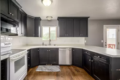 635 N 640 W, Tooele, UT 84074 - Photo 6