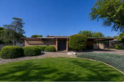 842 Aspen East Dr E, Layton, UT 84041 - Photo 2