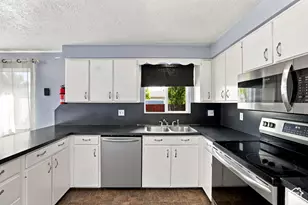 887 S 150 W, Tremonton, UT 84337 - Photo 4