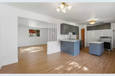 785 Simoron Dr, Ogden, UT 84404 - Photo 10