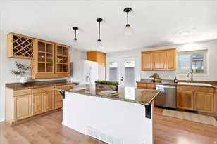 5826 S Village Way E, South Ogden, UT 84403 - Photo 8