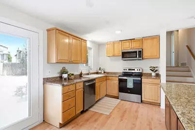 5826 S Village Way E, South Ogden, UT 84403 - Photo 12
