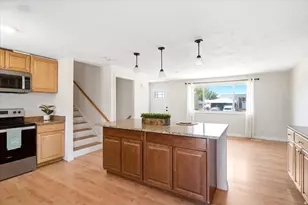 5826 S Village Way E, South Ogden, UT 84403 - Photo 10
