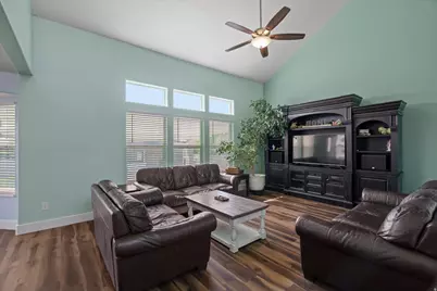 1072 S 1875 W, Syracuse, UT 84075 - Photo 6
