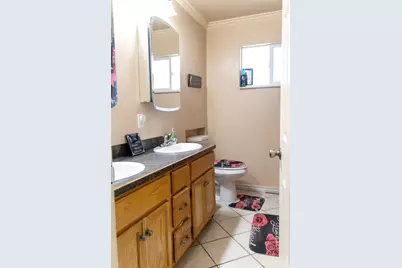 2105 W 3875 S, Roy, UT 84067 - Photo 8