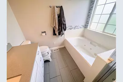 4955 W Thrush Dr, West Jordan, UT 84081 - Photo 10