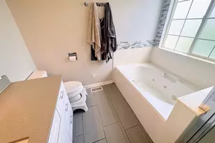 4955 W Thrush Dr, West Jordan, UT 84081 - Photo 10