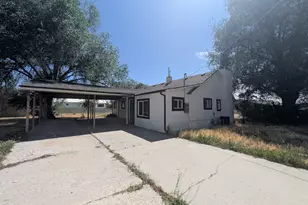 705 S 100 E, Nephi, UT 84648 - Photo 22