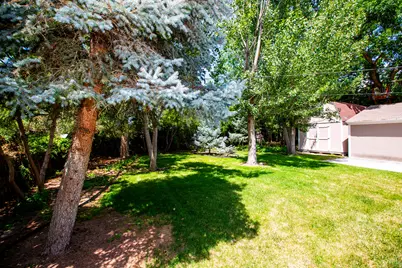 2651 E Lincoln Ln, Holladay, UT 84124 - Photo 8