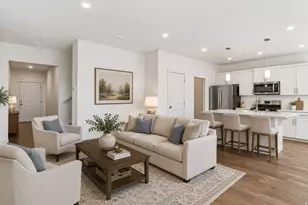 4515 Hurstbourne Dr E, Eagle Mountain, UT 84005 - Photo 8