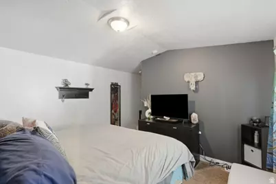 271 E Crescent Dr S #158-A, Sandy, UT 84070 - Photo 10