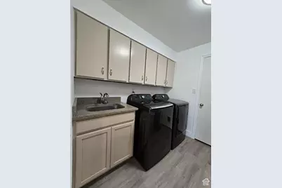 2727 N Edgewood Dr, Provo, UT 84604 - Photo 22