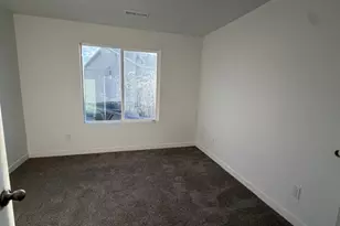 377 N Tack Ln, Saratoga Springs, UT 84045 - Photo 10