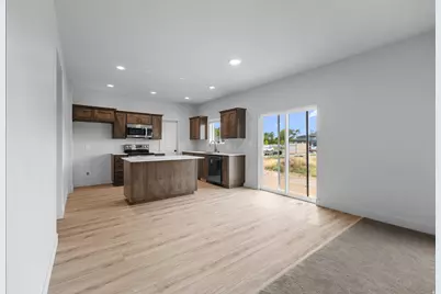 1635 S Sageberry Dr #340, Santaquin, UT 84655 - Photo 8