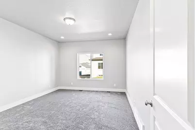 1647 S Sageberry Dr #341, Santaquin, UT 84655 - Photo 8