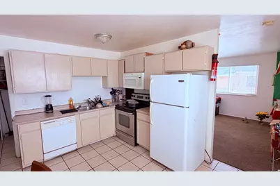 4749 W Arlington Park Dr, West Valley, UT 84120 - Photo 14