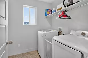 1374 W Ballast Way S, Eagle Mountain, UT 84005 - Photo 30