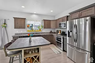 1374 W Ballast Way S, Eagle Mountain, UT 84005 - Photo 20