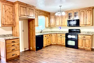 602 S 30 W, Fountain Green, UT 84632 - Photo 4