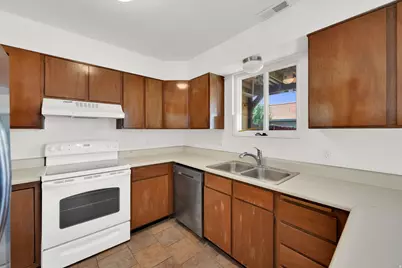 2546 S 8000 W, Magna, UT 84044 - Photo 10