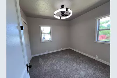 333 W 200 S, Logan, UT 84321 - Photo 18
